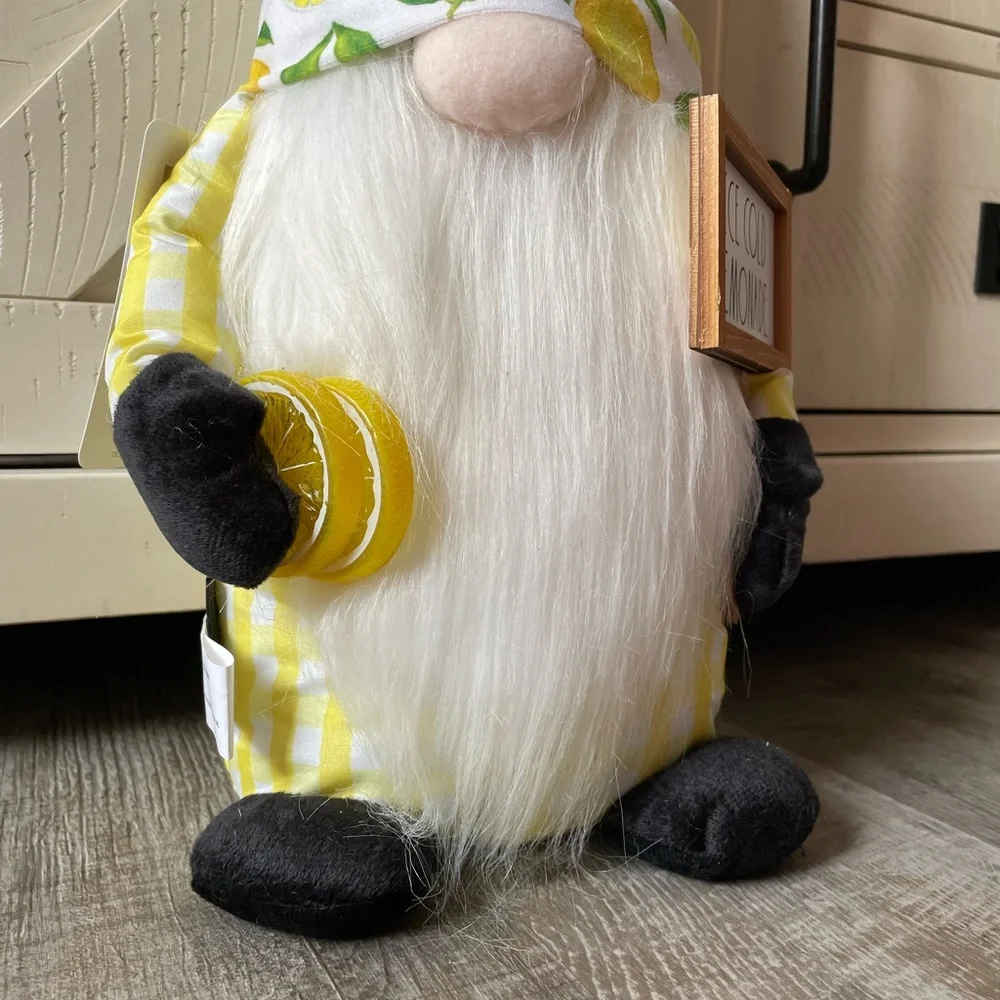 Rae Dunn Ice Cold lemonade 🍋 gnome - Picture 3 of 4